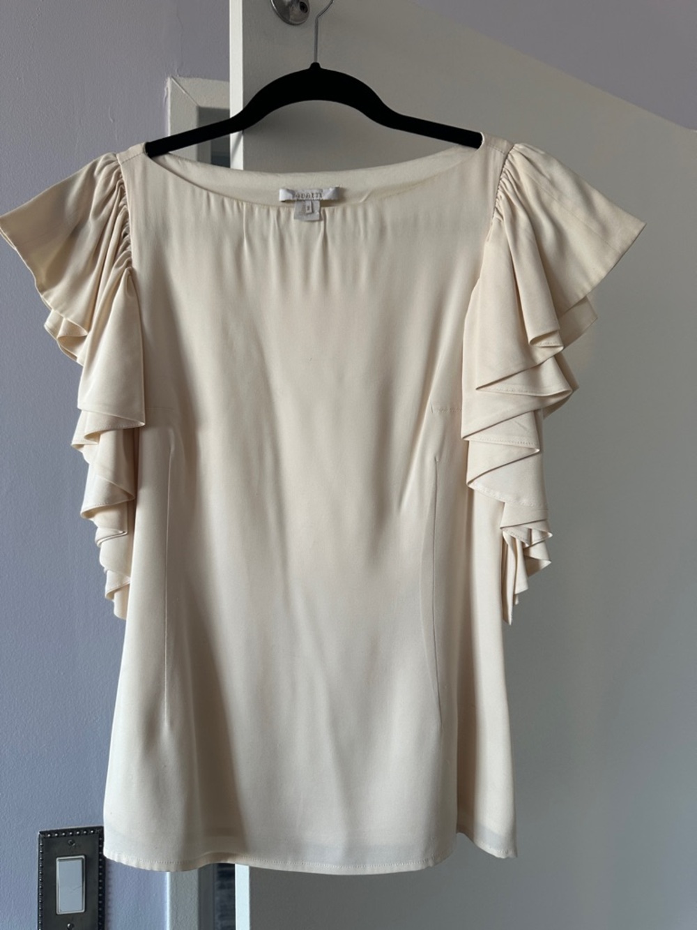 Abaete Cream Ruffle Sleeve Blouse